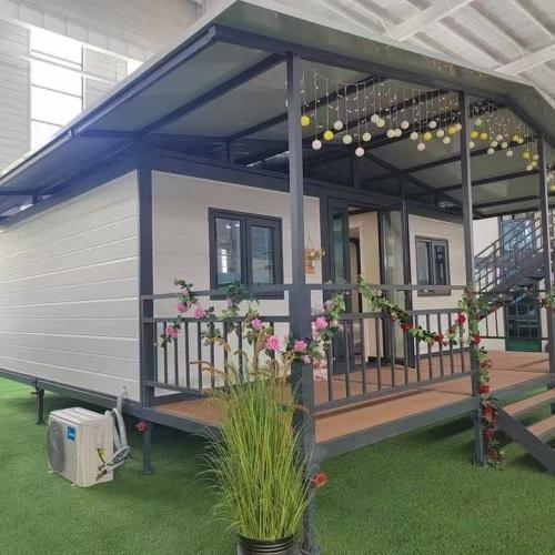 modular-expandable-living-solution modular-expandable-living-solution